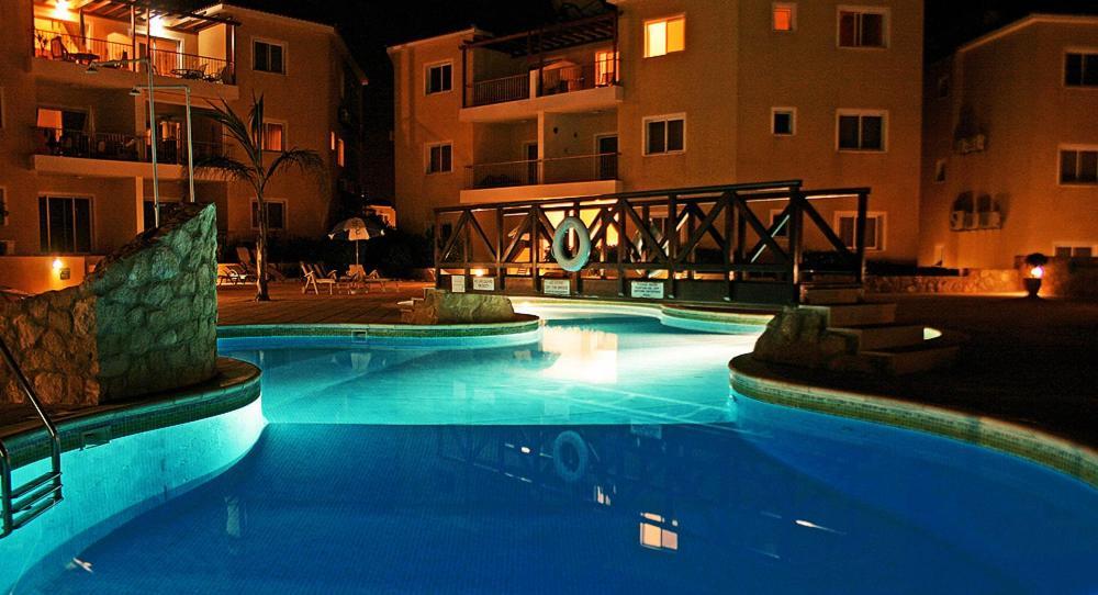 Sirena Olympia Apartment 40 Paphos Eksteriør billede