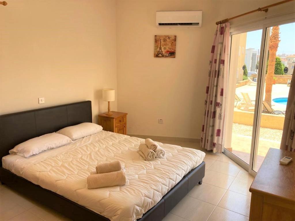 Sirena Olympia Apartment 40 Paphos Eksteriør billede