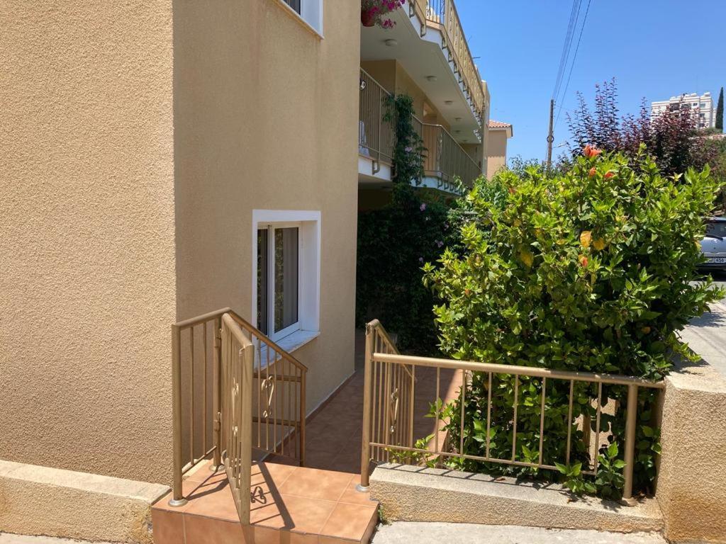Sirena Olympia Apartment 40 Paphos Eksteriør billede