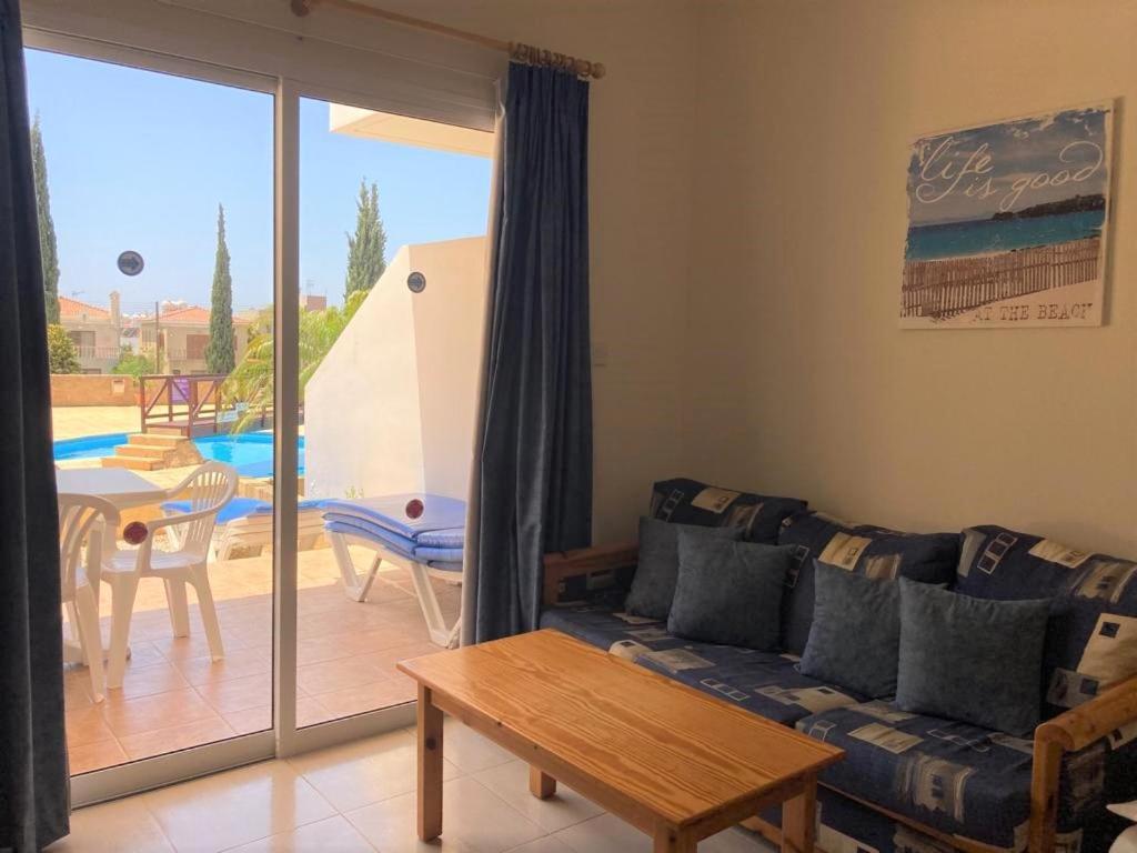 Sirena Olympia Apartment 40 Paphos Eksteriør billede